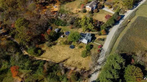 4273 Burton Road North Garden VA 22959