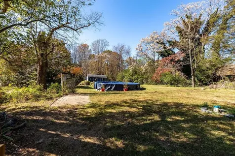 4273 Burton Road North Garden VA 22959