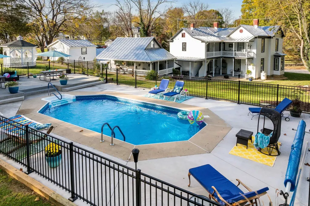 15630 Old Spotswood Trail Elkton VA 22827