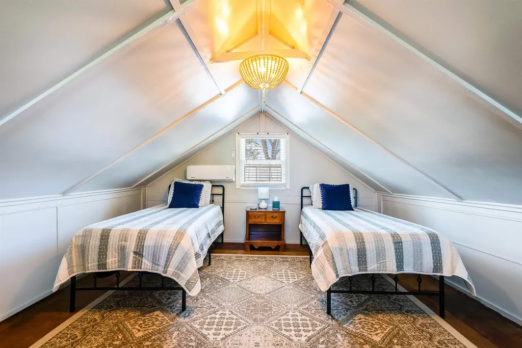 15630 Old Spotswood Trail Elkton VA 22827