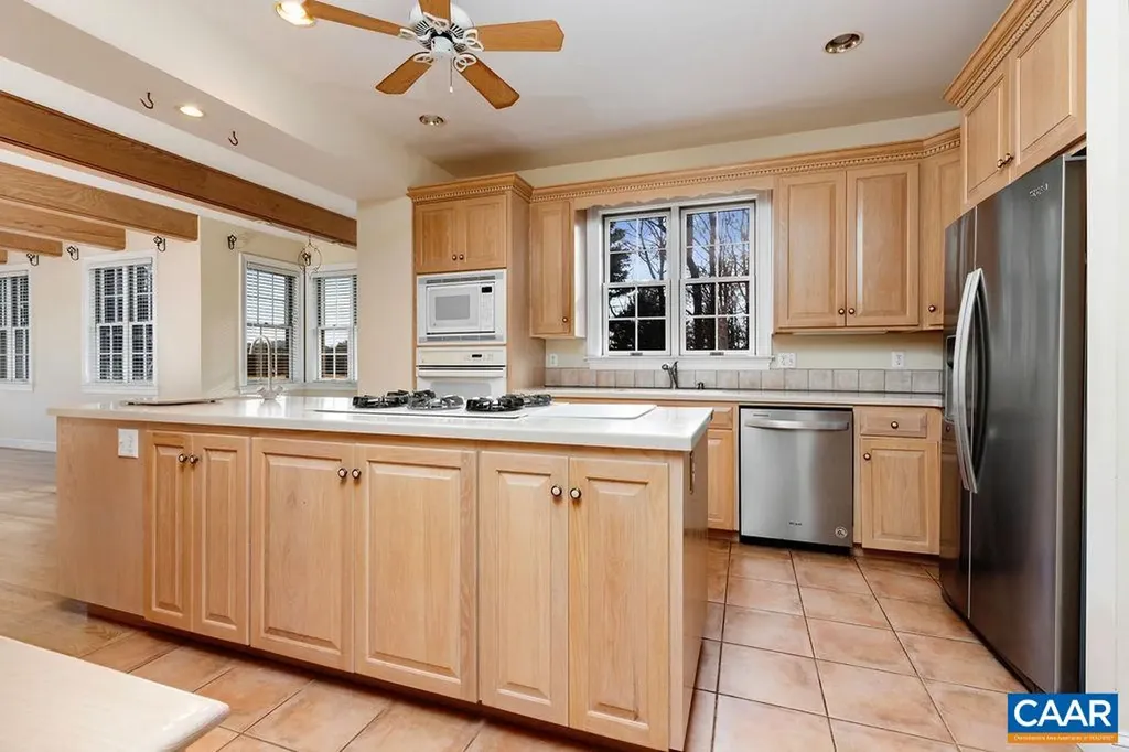 47 Windthistle Lane Nellysford VA 22958