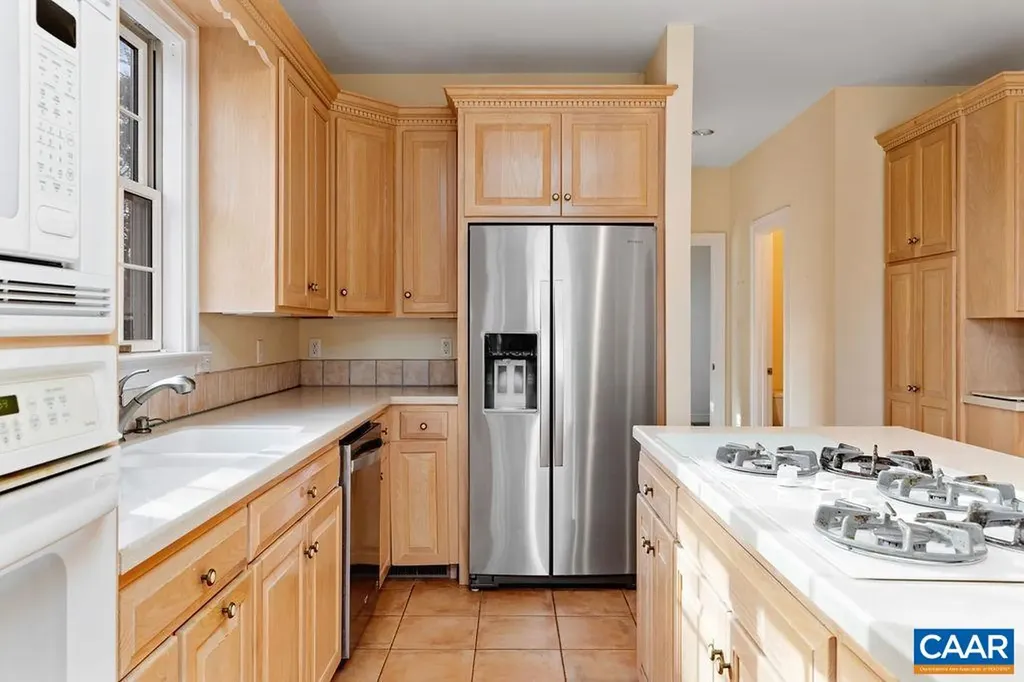 47 Windthistle Lane Nellysford VA 22958