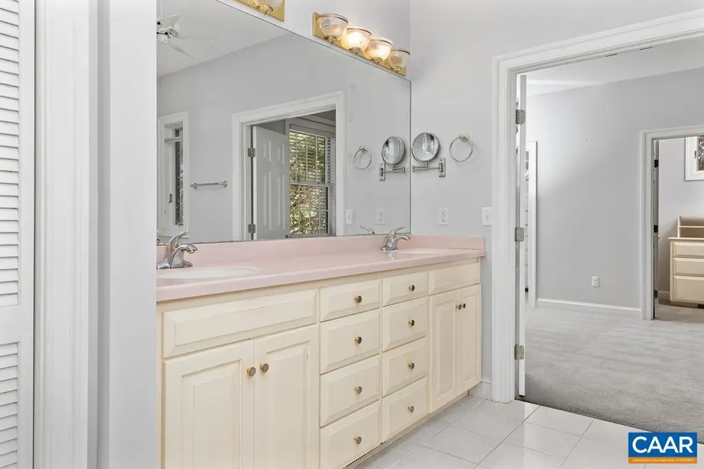 47 Windthistle Lane Nellysford VA 22958