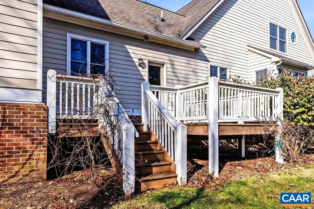 47 Windthistle Lane Nellysford VA 22958