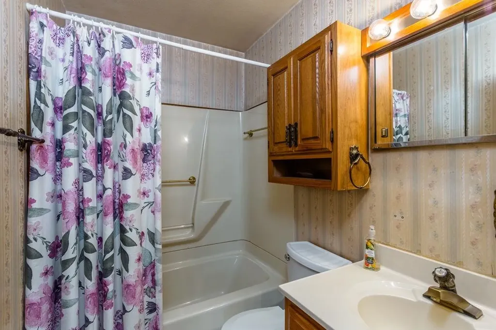 10807 Indian Trail Road Rockingham VA 22802