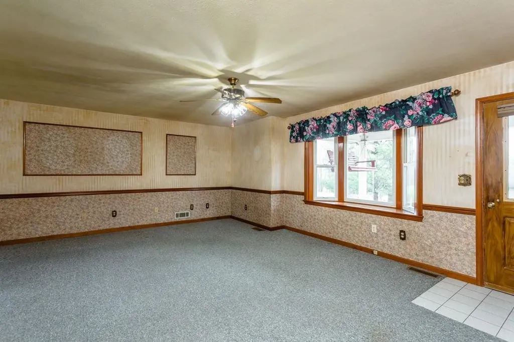 10807 Indian Trail Road Rockingham VA 22802