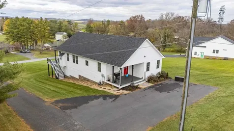 374 National Avenue Staunton VA 24401