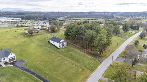 374 National Avenue Staunton VA 24401