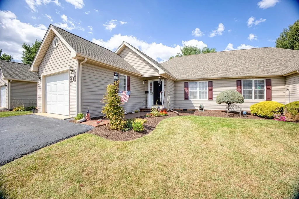 100 Ashleigh Drive Waynesboro VA 22980
