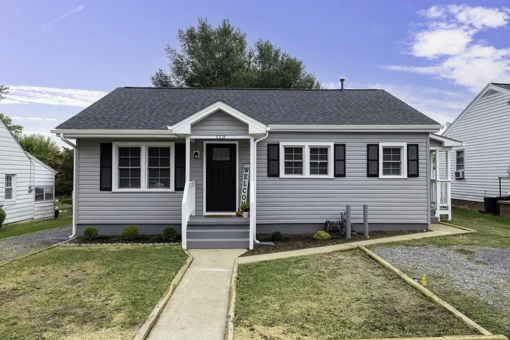 113 Mulberry Street Staunton VA 24401