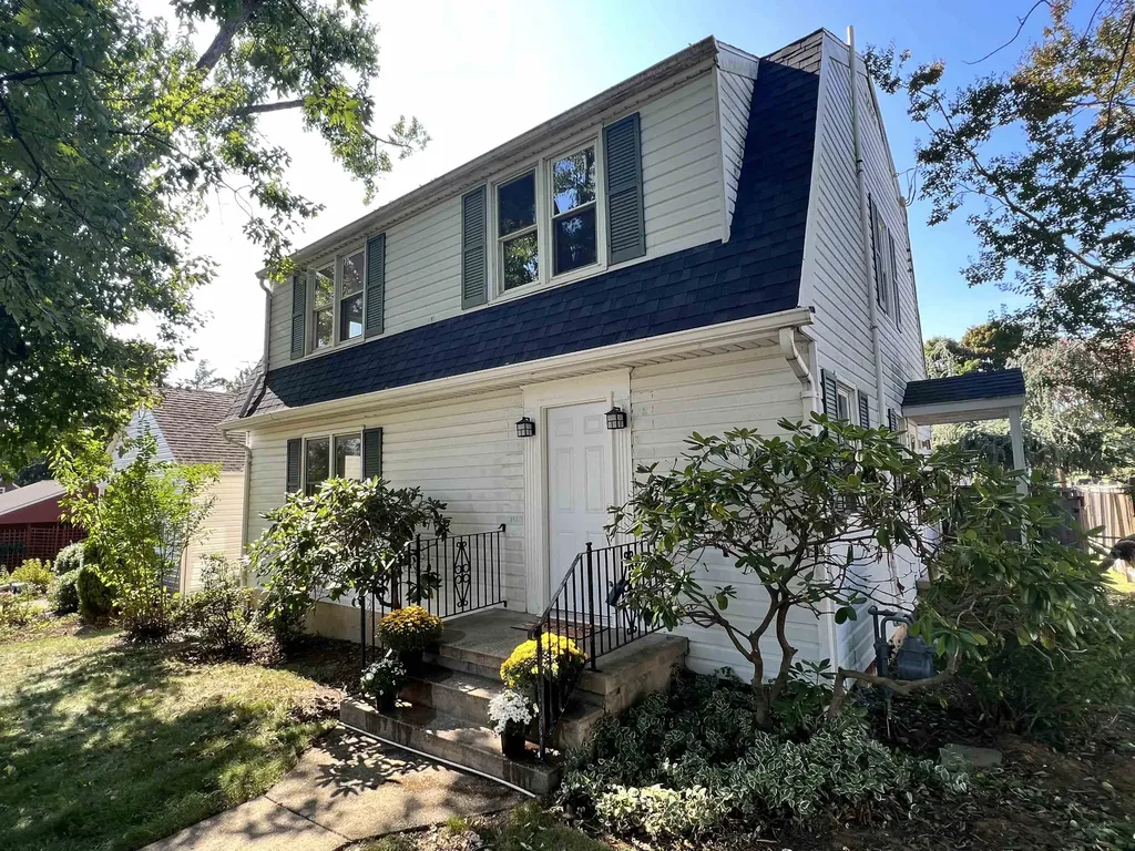 201 Wayneridge Road Waynesboro VA 22980