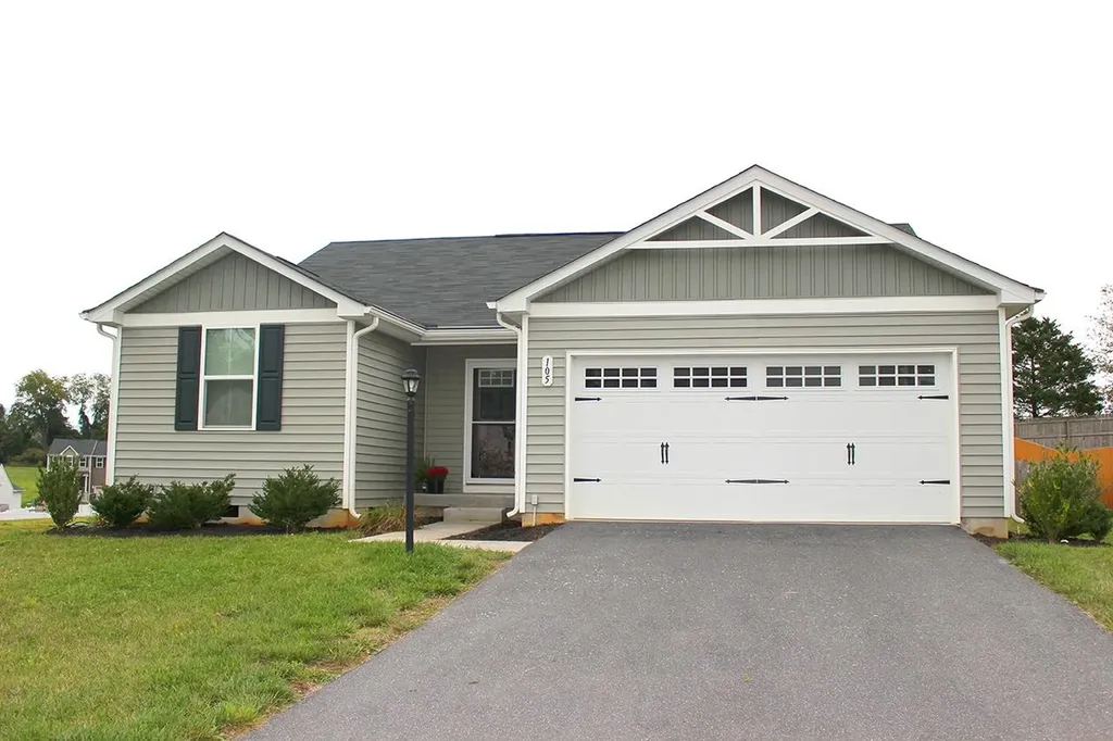 105 Crosskeys Way Waynesboro VA 22980