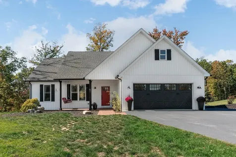 51 Valley Manor Drive Staunton VA 24401