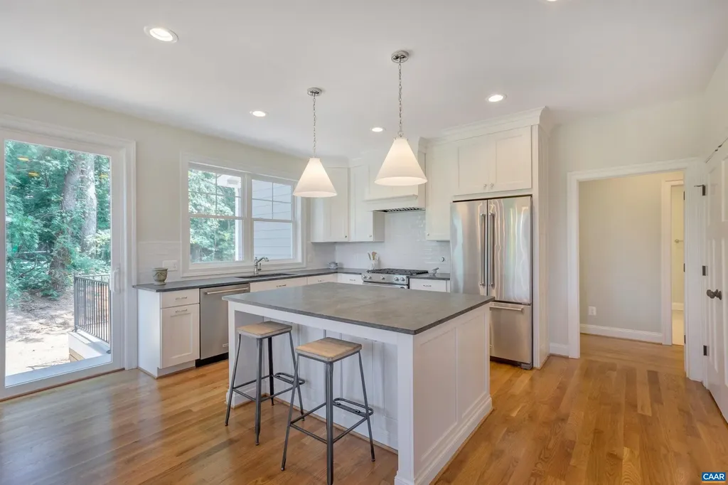 154 Eagle Creek Terrace Zion Crossroads VA 22942