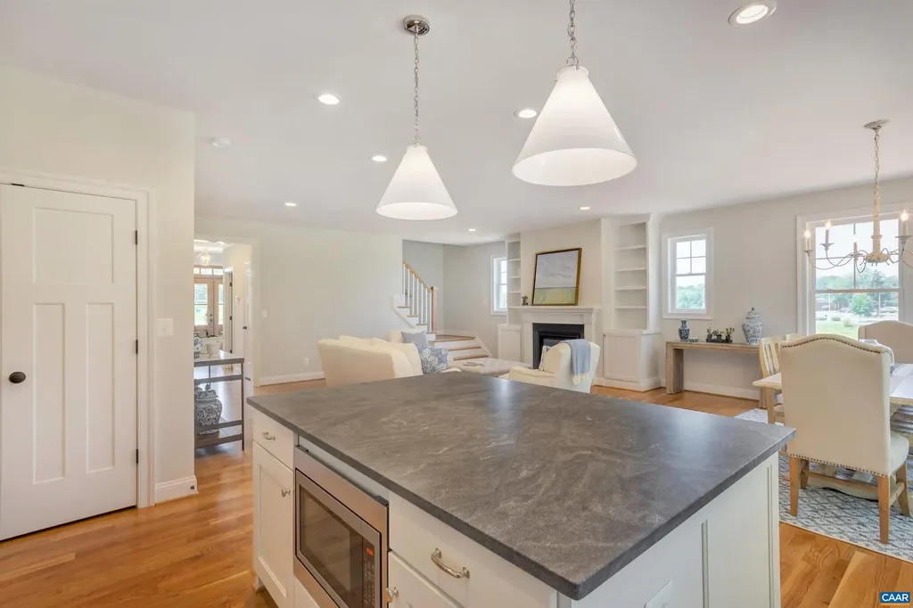 154 Eagle Creek Terrace Zion Crossroads VA 22942