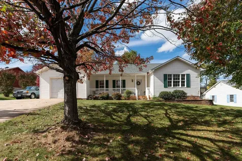 137 Loch Drive Staunton VA 24401