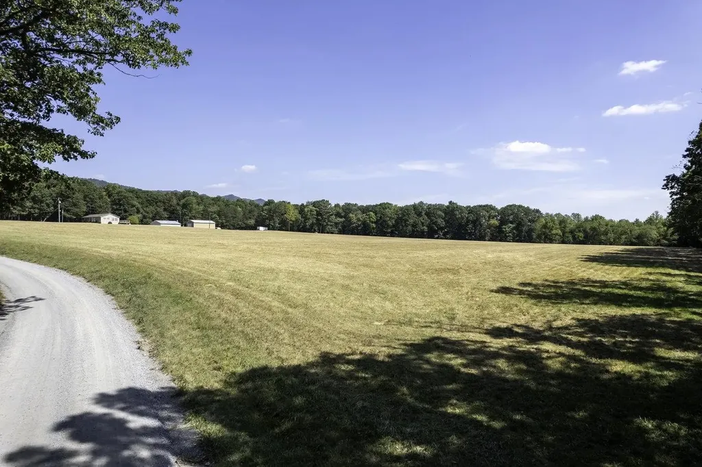 Lot B Mcgahey Lane Mcgaheysville VA 22840