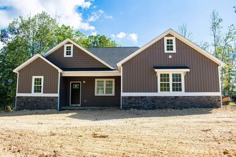 24 Valley Manor Drive Staunton VA 24401