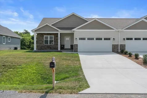 815 Barrows Court Mcgaheysville VA 22840