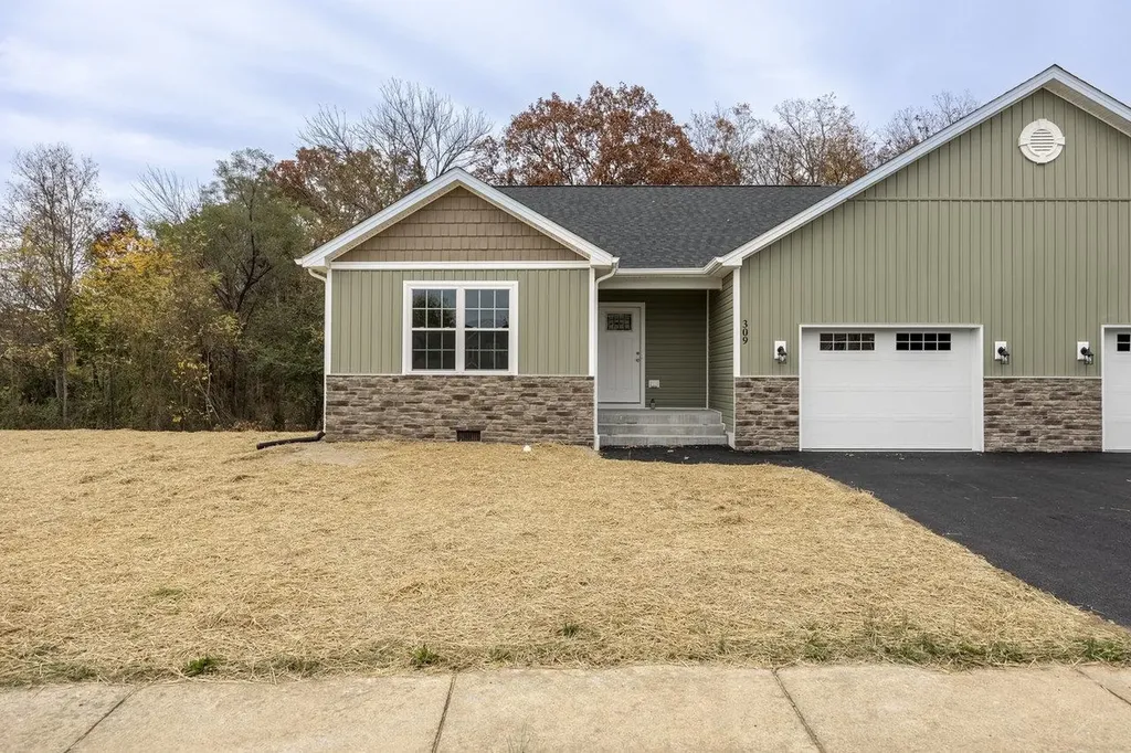 309 Willow Oaks Drive Elkton VA 22827