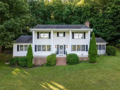 323 Abbington Road Swoope VA 24479