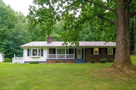 1046 Jerusalem Chapel Road Churchville VA 24421