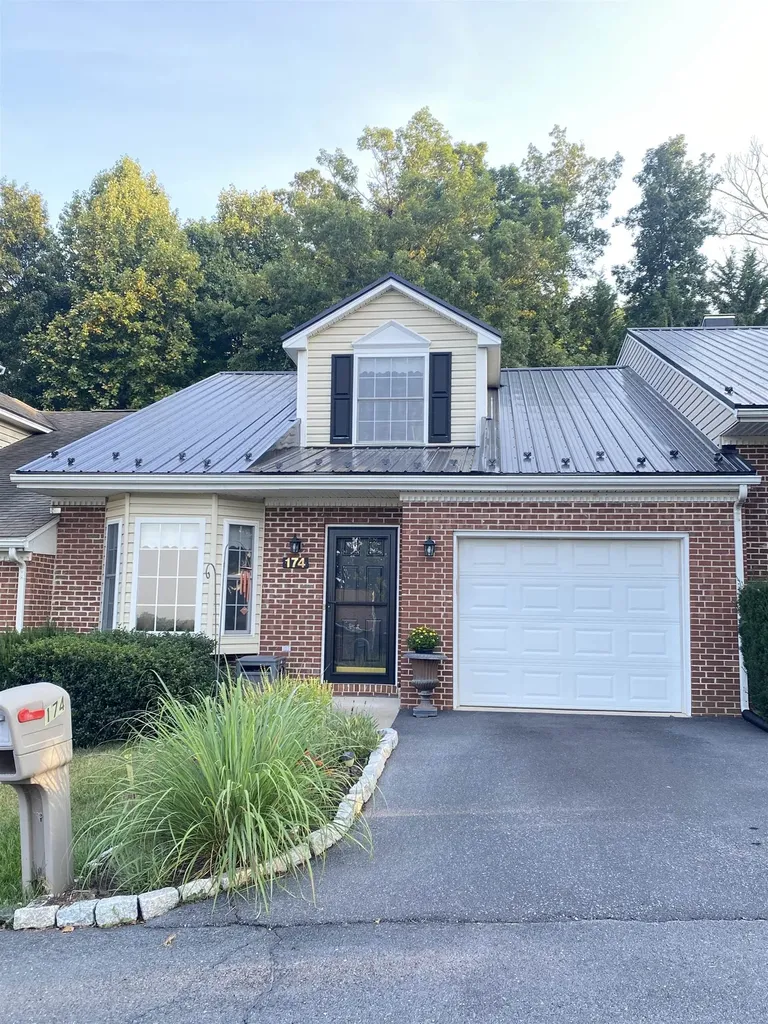 174 Emerald Drive Harrisonburg VA 22801