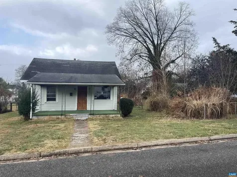 2257 Cedar Avenue Buena Vista VA 24416