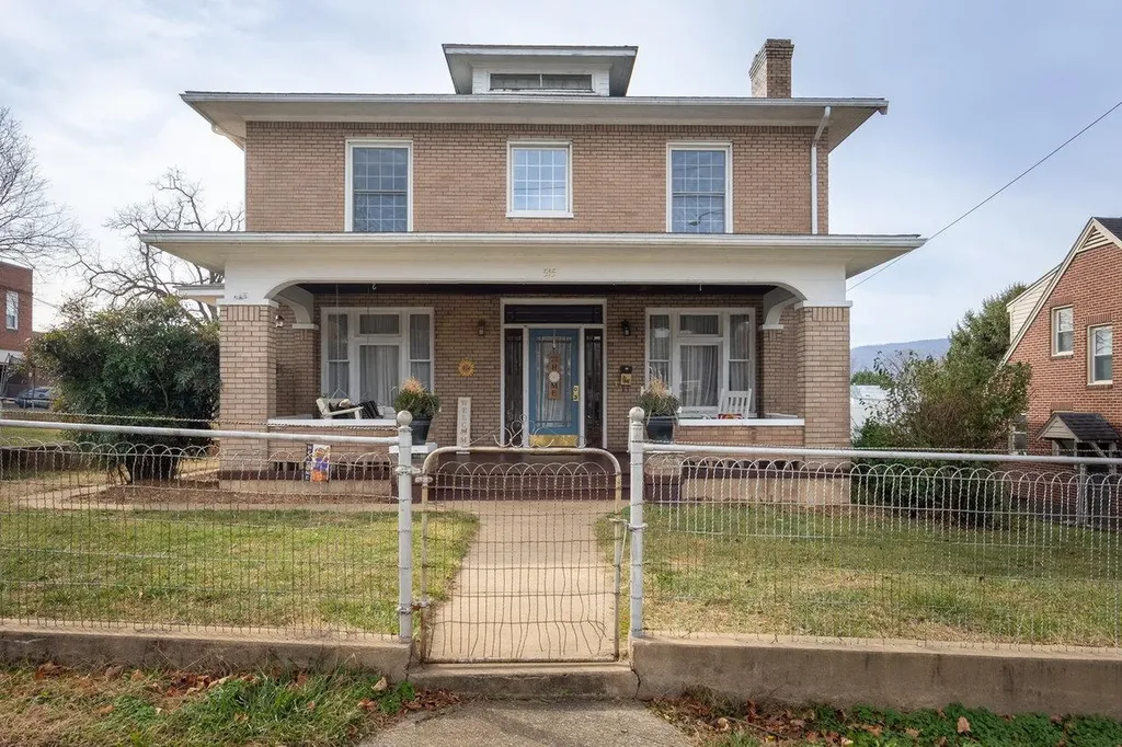 515 4th Street Shenandoah VA 22849
