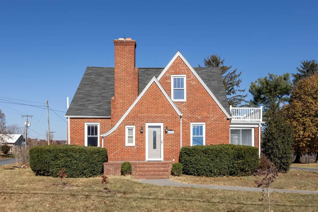 4322 Rawley Pike Rockingham VA 22801