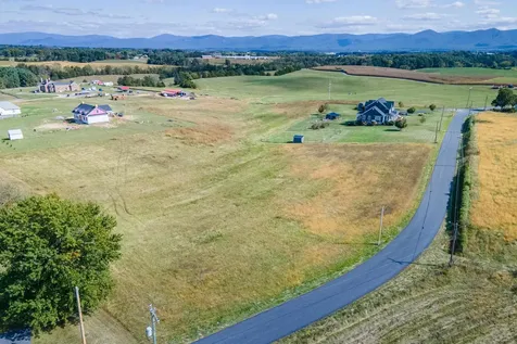 6165 Oak Shade Road Penn Laird VA 22846