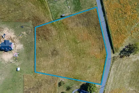 6165 Oak Shade Road Penn Laird VA 22846