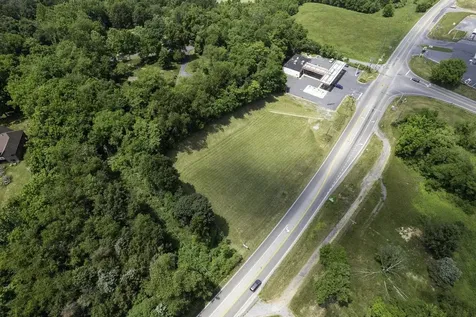 00 Lee Highway Weyers Cave VA 24486