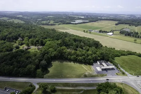 00 Lee Highway Weyers Cave VA 24486