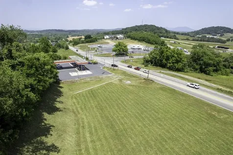 00 Lee Highway Weyers Cave VA 24486