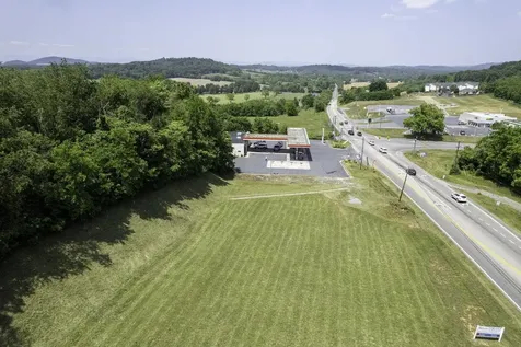 00 Lee Highway Weyers Cave VA 24486