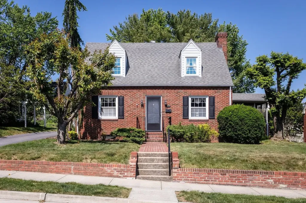 310 Dixie Avenue Harrisonburg VA 22801