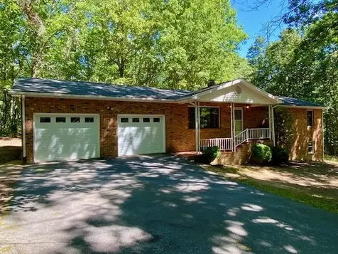 1655 Howardsville Turnpike Stuarts Draft VA 24477
