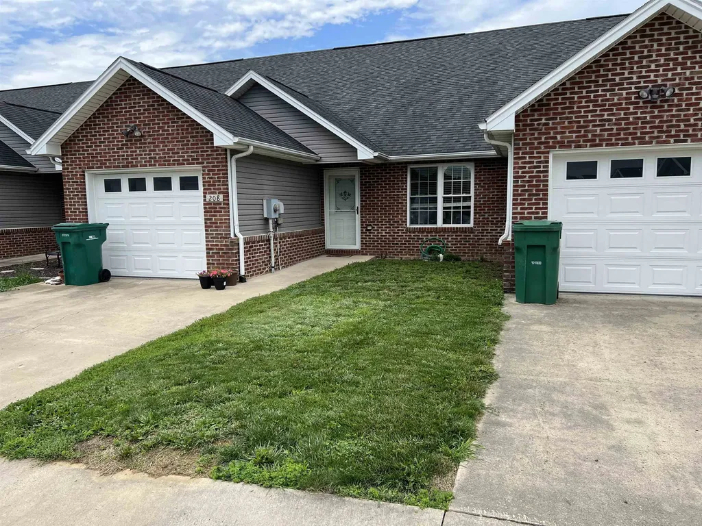 208 Tara Dawn Circle Broadway VA 22815