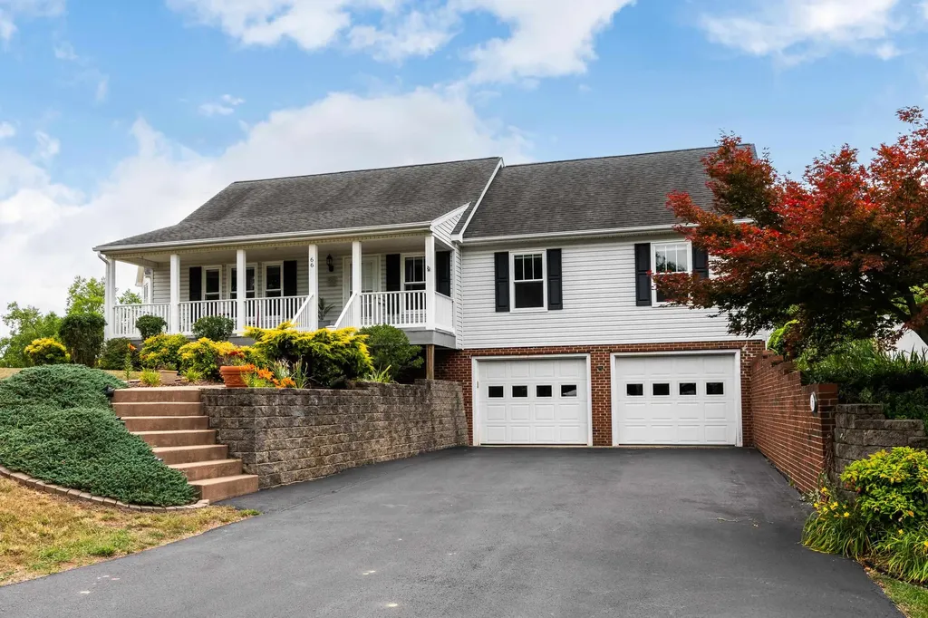 66 Wyndham Hill Drive Fishersville VA 22939