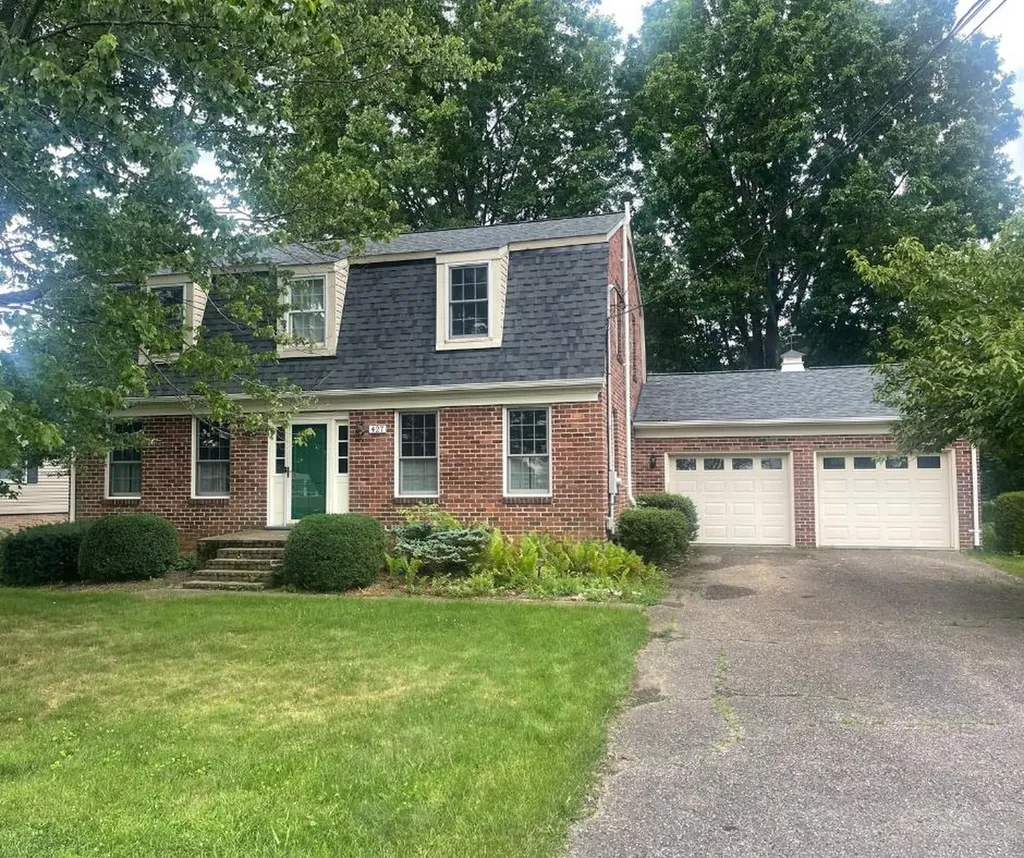 427 Mountain View Drive Harrisonburg VA 22801