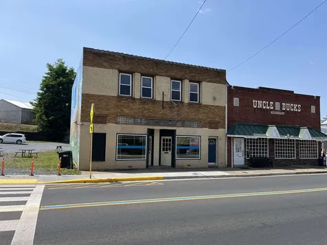 44-46 Main Street E Luray VA 22835