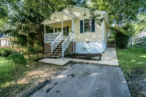 1808 3rd Street Waynesboro VA 22980