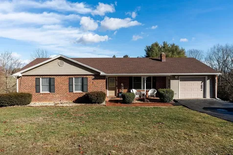 155 Mill Stone Drive Verona VA 24482