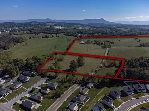 1583 Ridgedale Road Rockingham VA 22801
