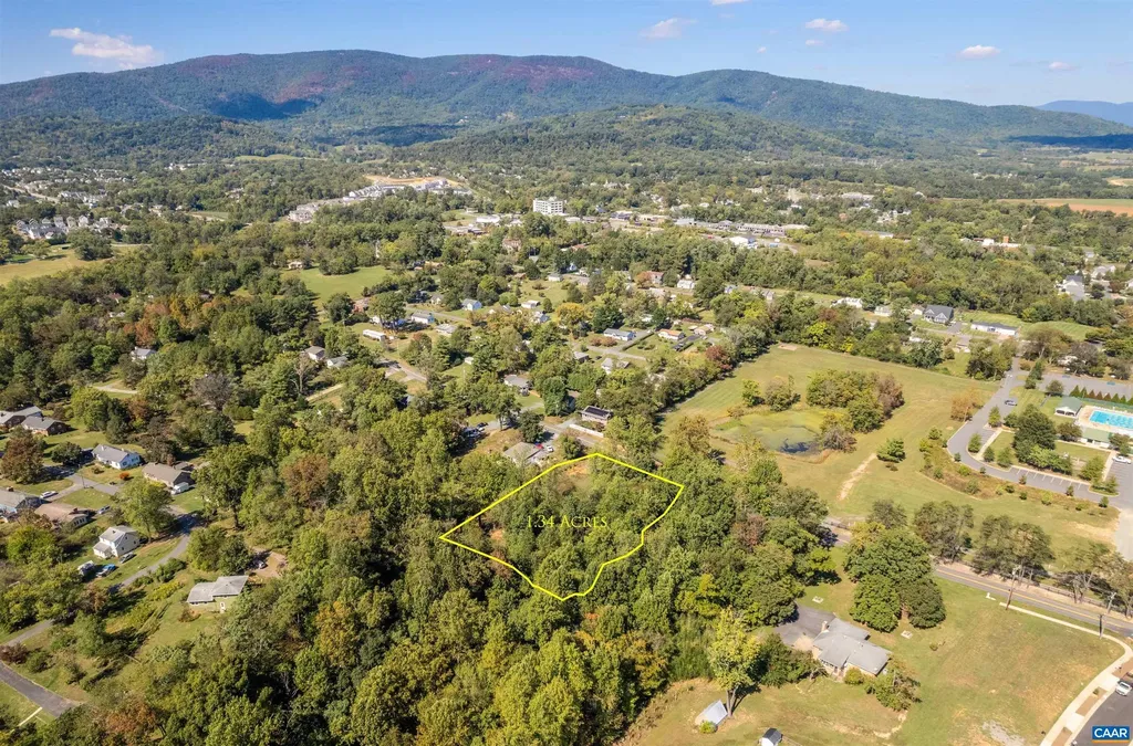 5795 Park Road Crozet VA 22932