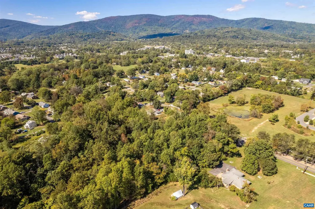 5795 Park Road Crozet VA 22932