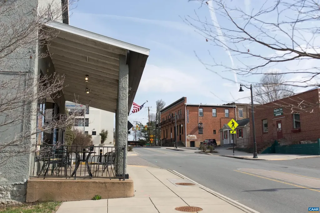 5795 Park Road Crozet VA 22932