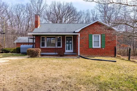 1153 East Side Highway Waynesboro VA 22980