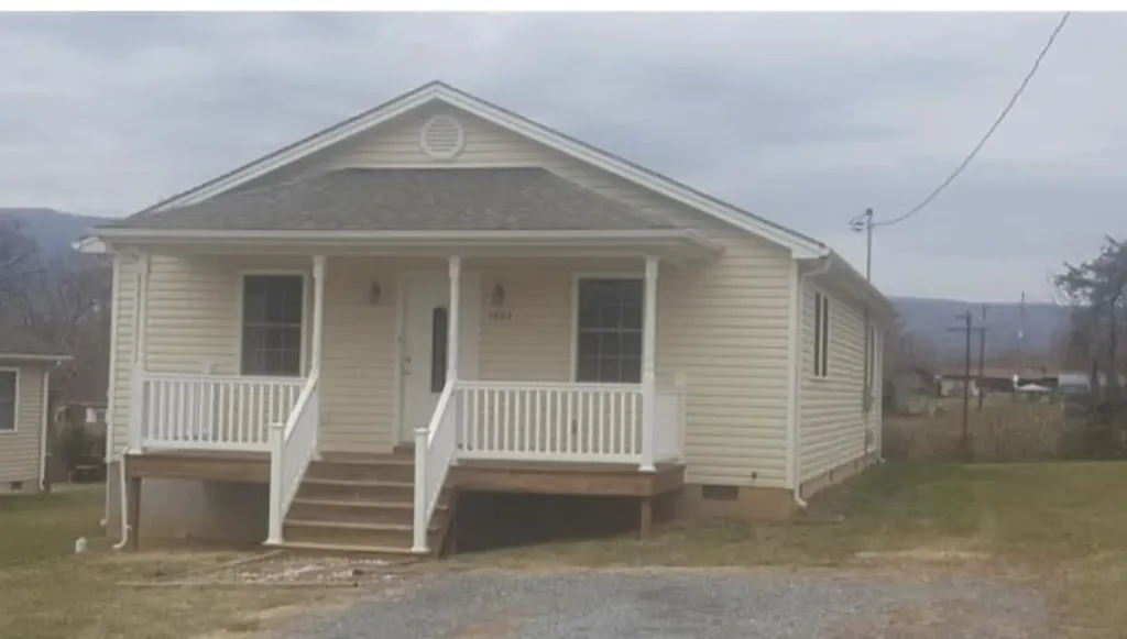 1023 Ramona Avenue Shenandoah VA 22849